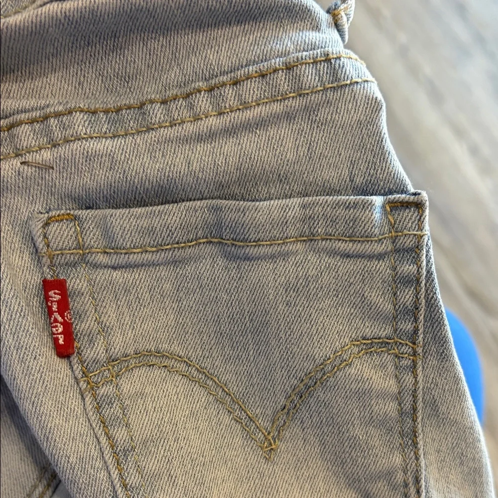 Levi's Girl’s Sky Blue Skinny Jeans - Picture 8 of 8
